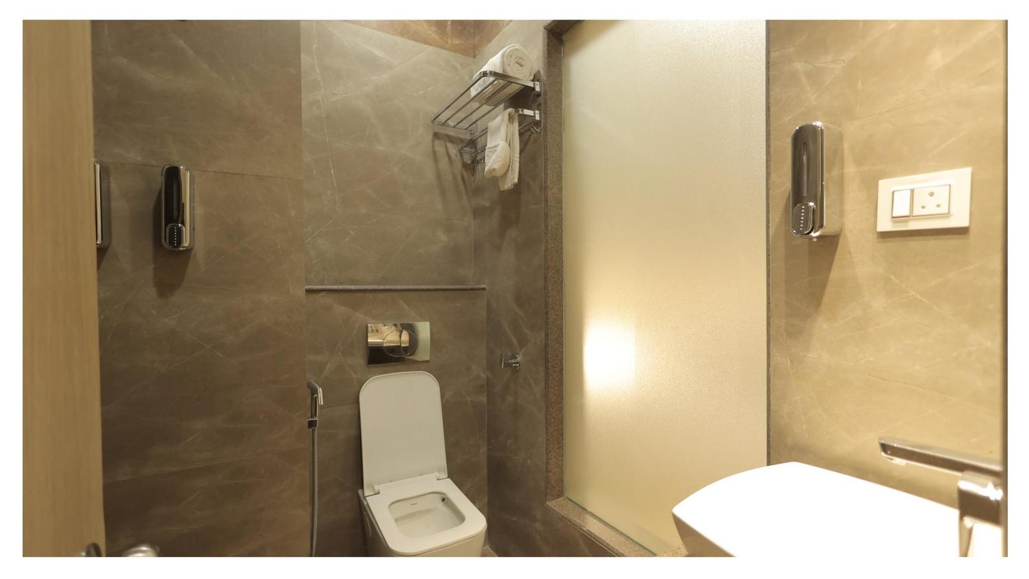 The Riverside Inn Vidisha Luaran gambar